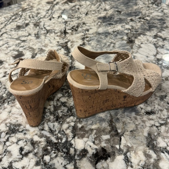 Women’s Wedge Sandals sz 8.5 - Picture 4 of 4